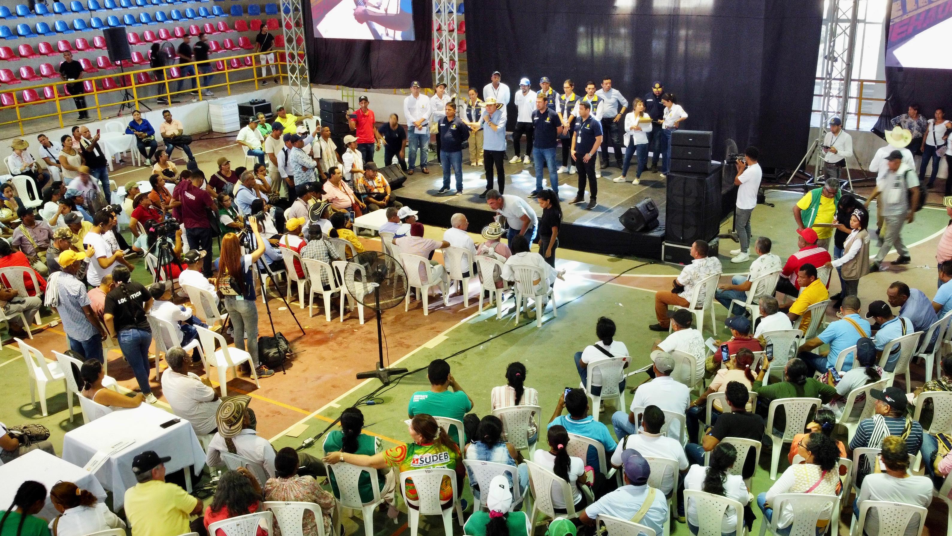 Gobierno de todos: más de 3000 personas participaron de la  primera Asamblea Popular Campesina de la región de La Mojana