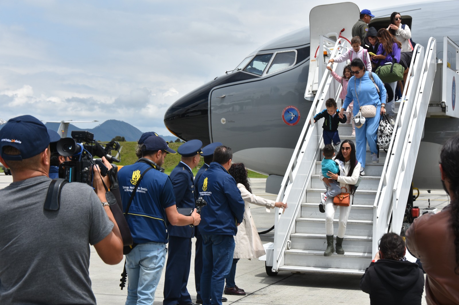 Vuelo de la Fuerza Aeroespacial Colombiana y la UNGRD regresa de su misión humanitaria