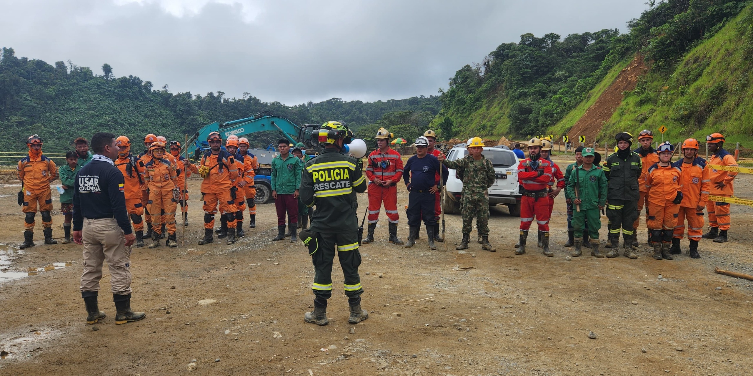 Finalizan las operaciones de búsqueda y rescate en la zona de emergencia en la vía Quibdó-Medellín