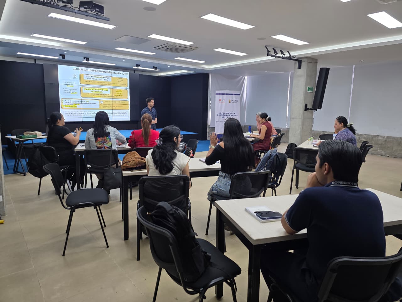 Diplomado Riesgo Volcánico