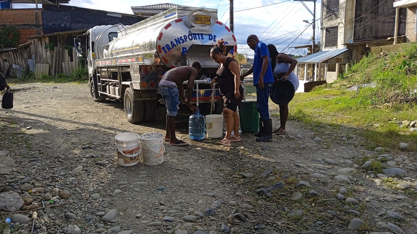 Gobierno nacional refuerza plan de respuesta para atender emergencia en Buenaventura