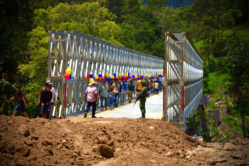 Puente de la UNGRD brinda movilidad segura a más de 8000 personas en La Paz, Santander